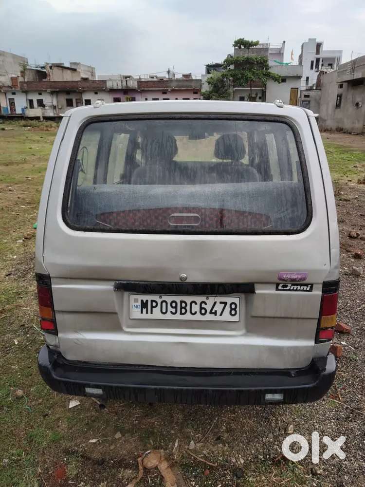 Badhiya Condition Mein Gadi Hai Lpg Aur Petrol Donon Hai