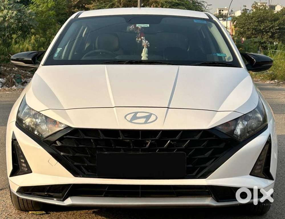 Hyundai I20 Sportz 1.2 Ivt, 2024, Petrol