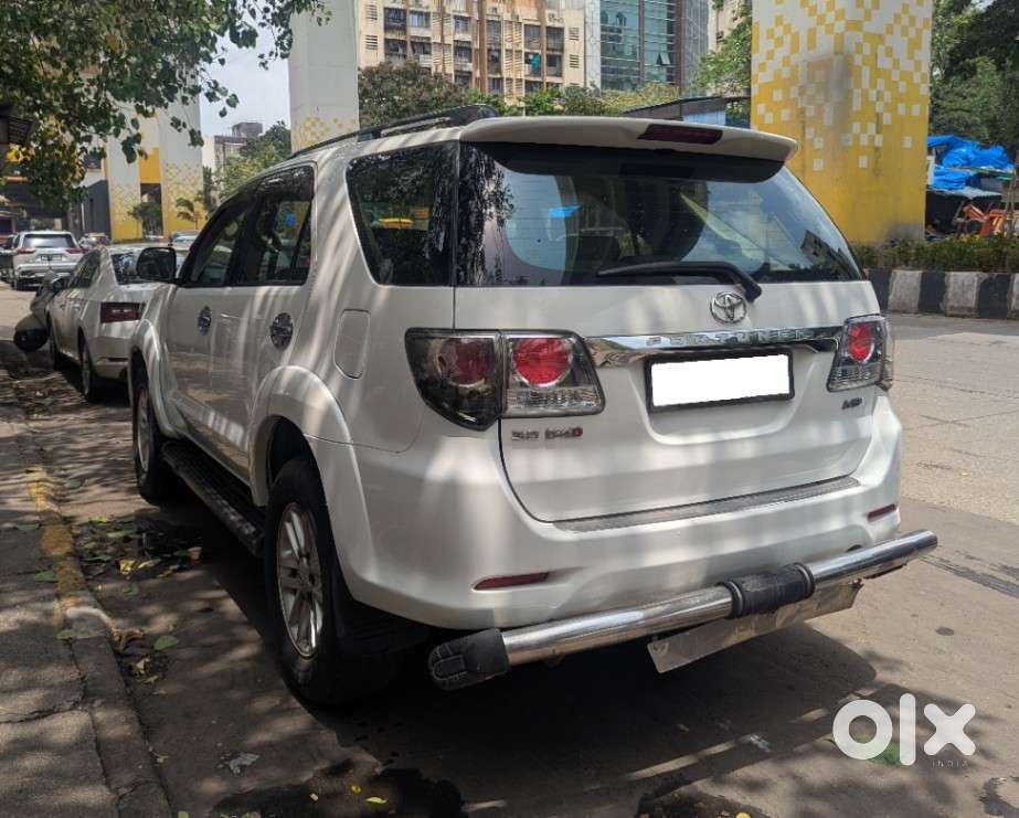 Toyota Fortuner 4x2 Manual, 2013, Diesel