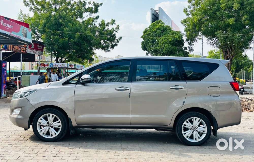 Toyota Innova Crysta 2.8 Zx At, 2017, Diesel