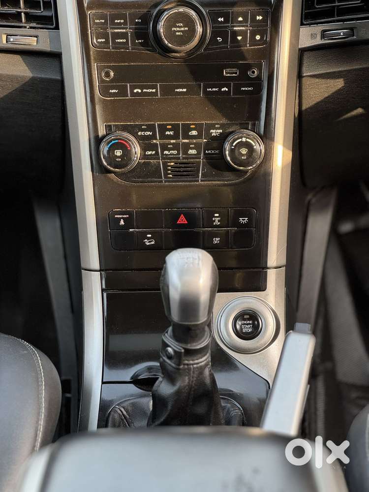 Mahindra Xuv500 W9 2wd, 2018, Diesel