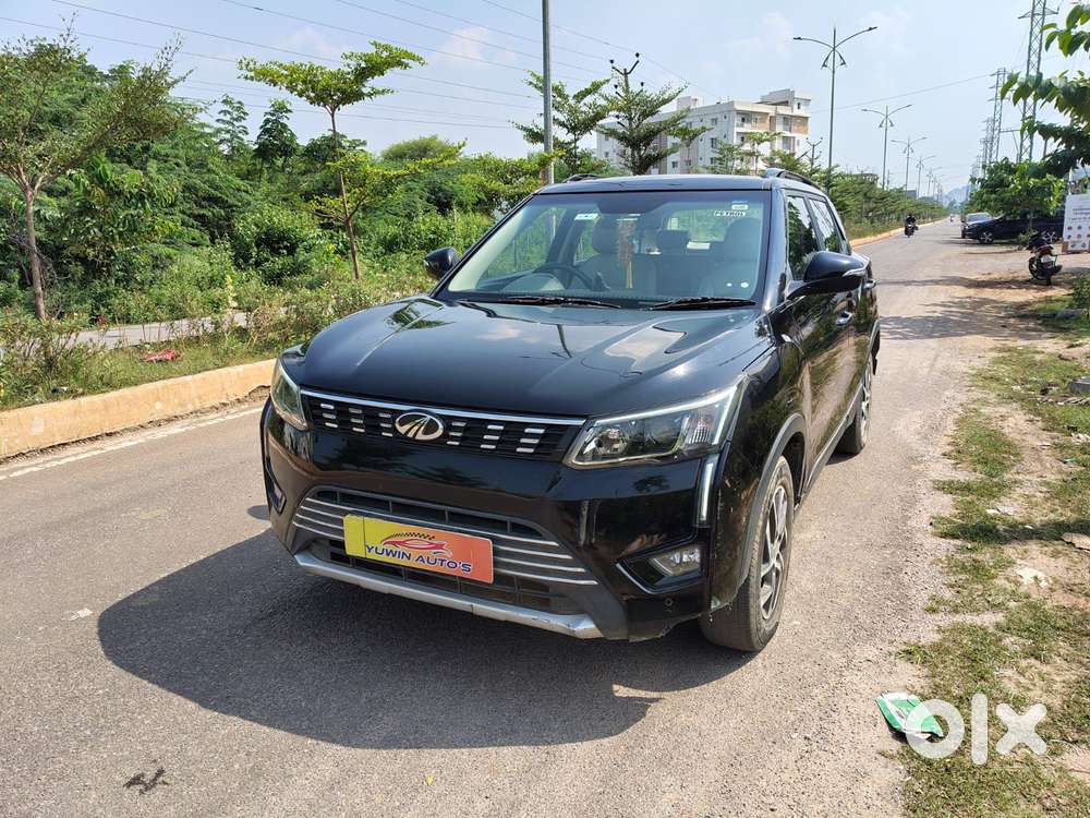 Mahindra Xuv300 W8 Option, 2022, Petrol