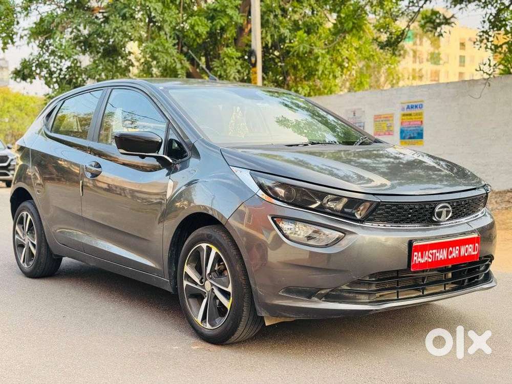Tata Altroz, 2022, Petrol