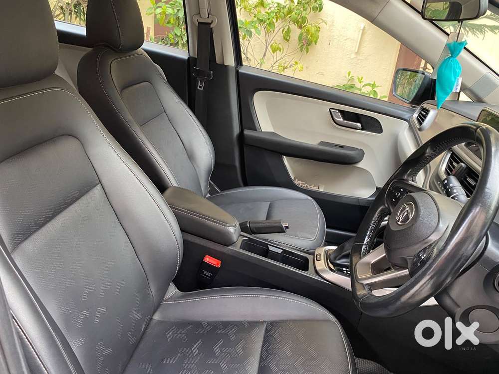 Tata Altroz 1.2 Xz Plus Rtn Dct, 2022, Petrol