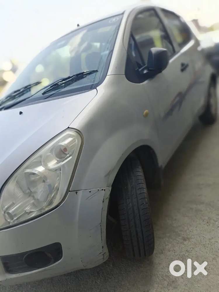 Maruti Suzuki Ritz 2011 डीज़ल मैनुअल New Tyres New Battery