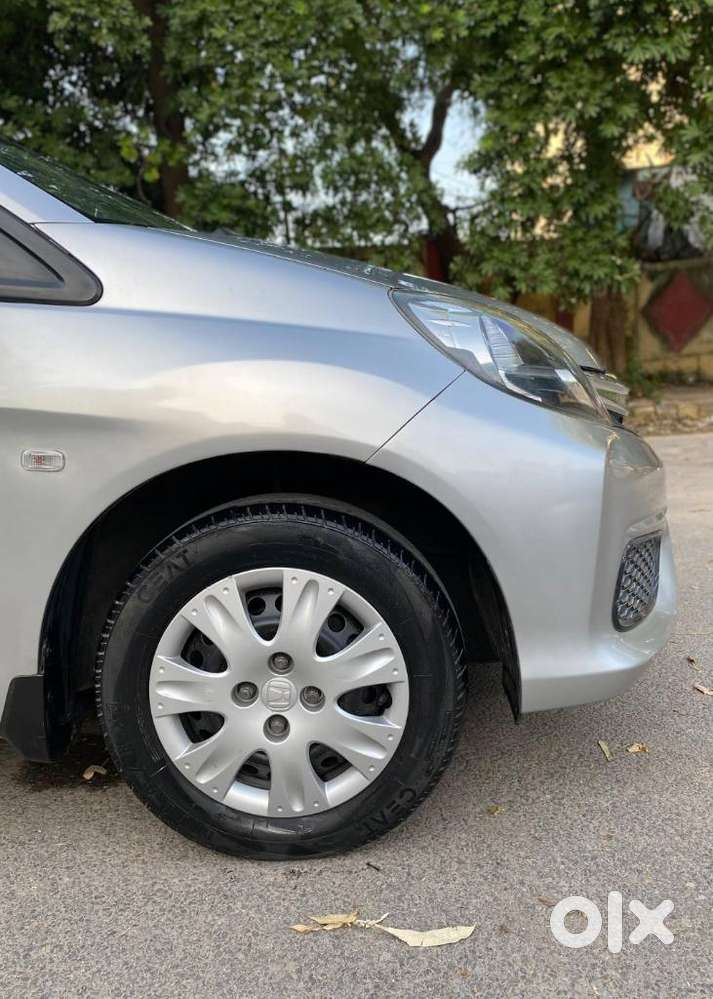 Honda Amaze 1.2 S I-vtec At, 2016, Cng & Hybrids