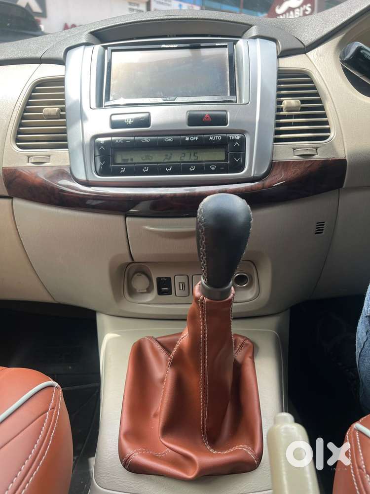 Toyota Innova 2.5 Vx 8 Str, 2014, Diesel