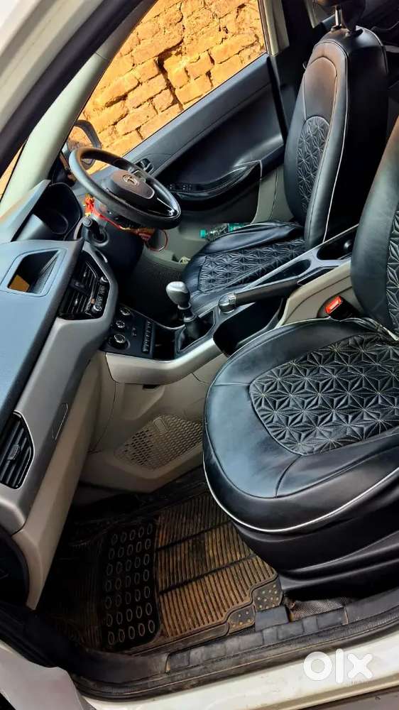 Tata Nexon 2017 Petrol Creative Plus