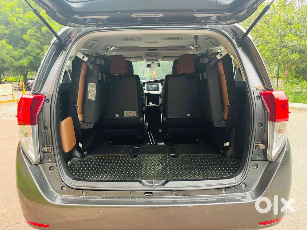 Toyota Innova Crysta 2.7 Zx At, 2018, Petrol