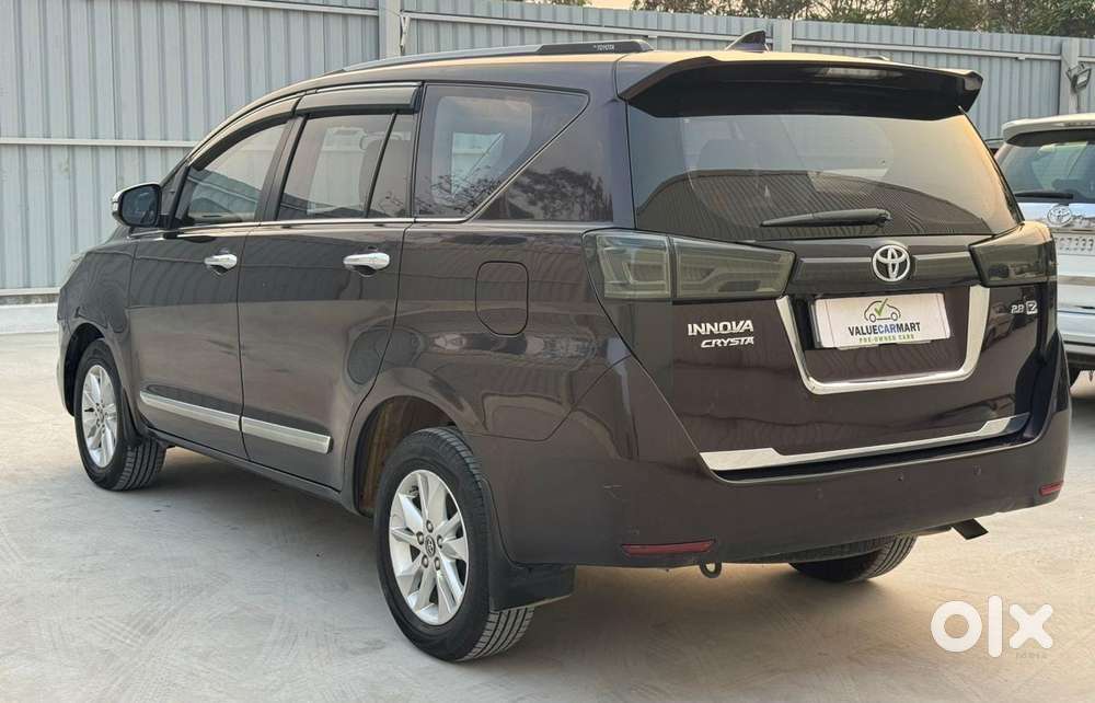Toyota Innova Crysta 2.8z Automatic, 2017, Diesel
