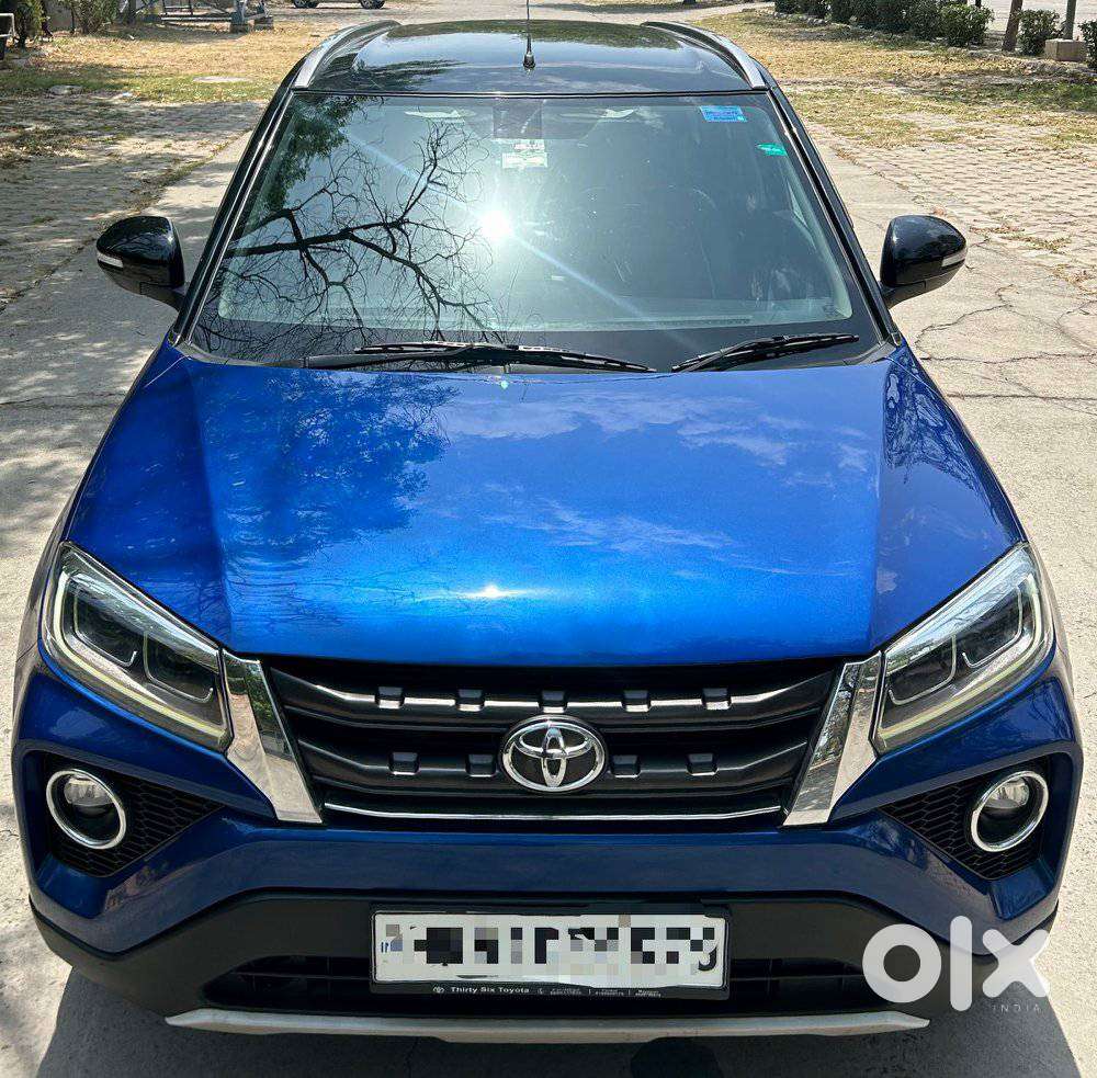 Toyota Urban Cruiser 1.5 Premium Grade Dual Tone At, 2021, Petrol