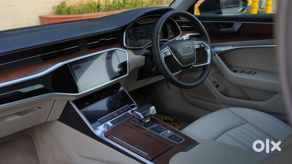 Audi A6 2.0 45 Tfsi Premium Plus, 2023, Petrol