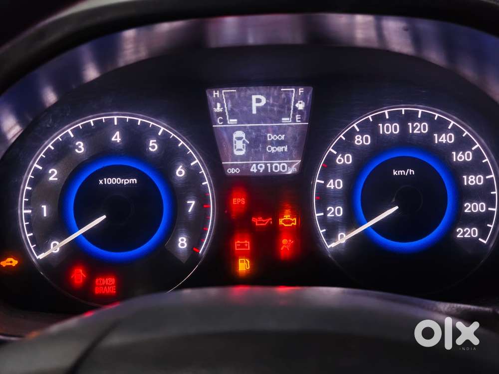 Hyundai Verna 2011-2014 1.6 Sx Crdi (o) At, 2015, Petrol