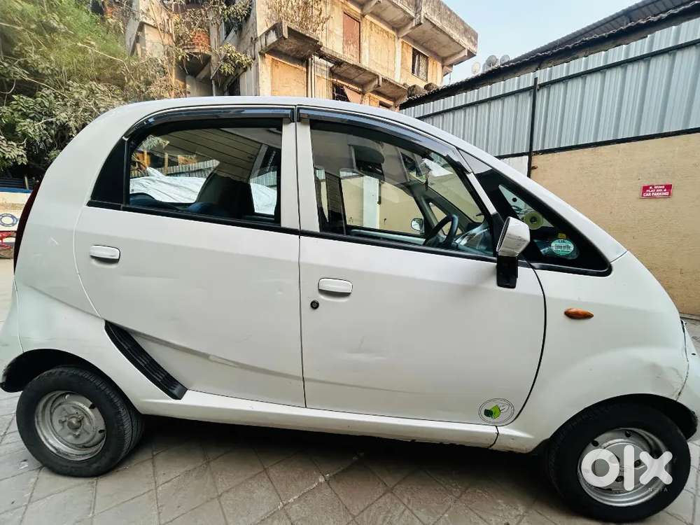 Tata Nono Xm Cng &petrol