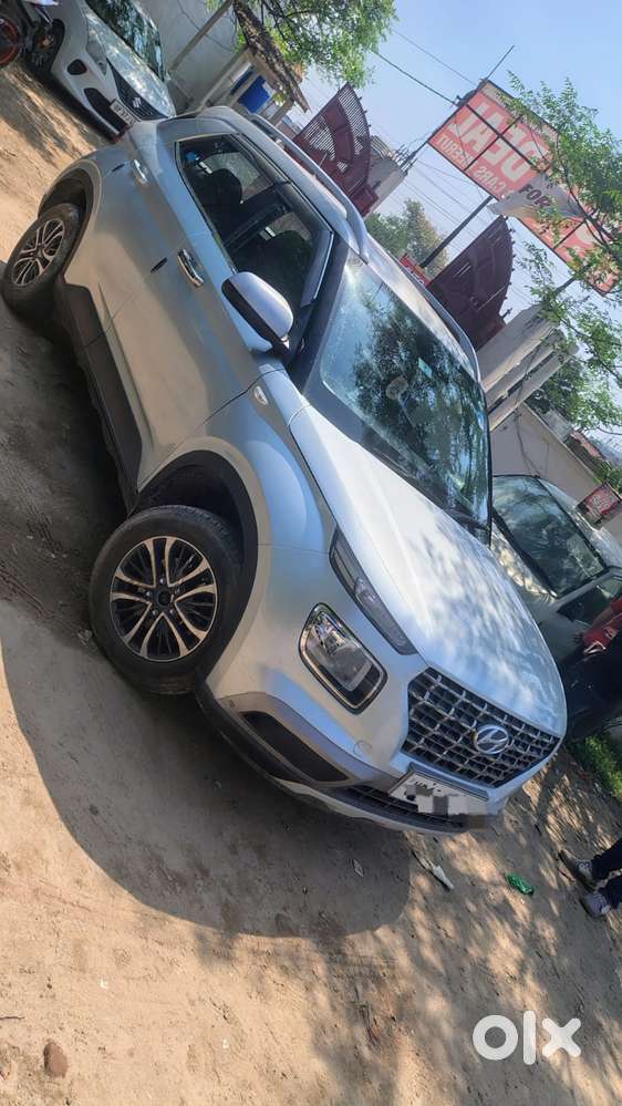 Hyundai Venue S Plus Mt 1.2 Kappa, 2019, Petrol