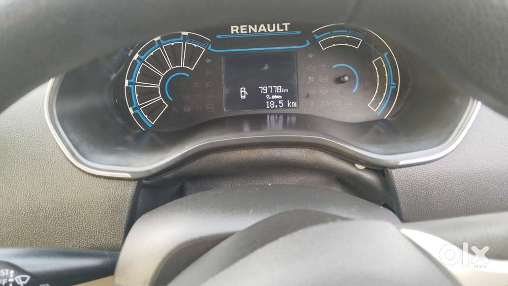 Renault Triber Rxz, 2020, Petrol