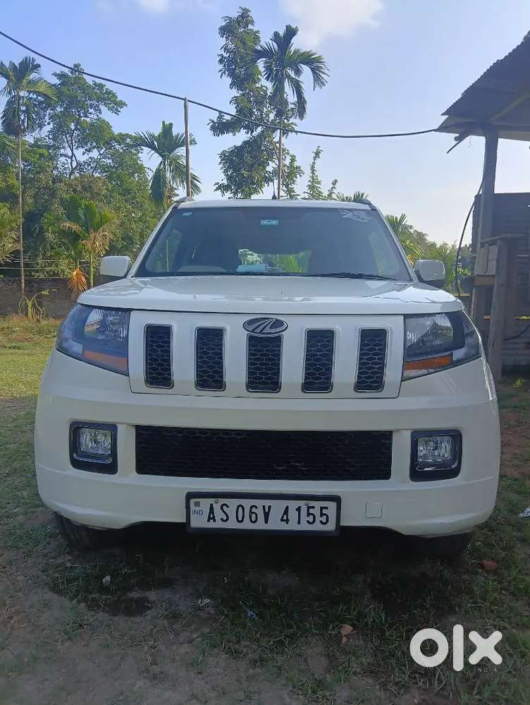 Mahindra Tuv 300 2018