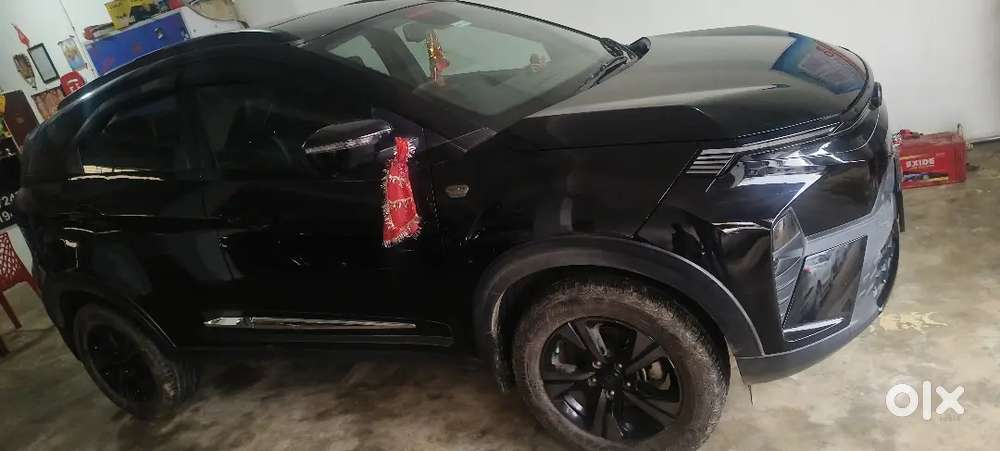 Tata Nexon Creative Petrol 2024 Dark Edition