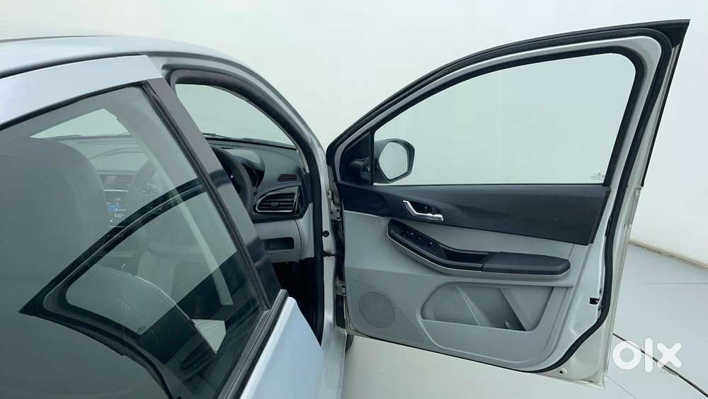 Tata Tiago Xza Plus, 2021, Petrol
