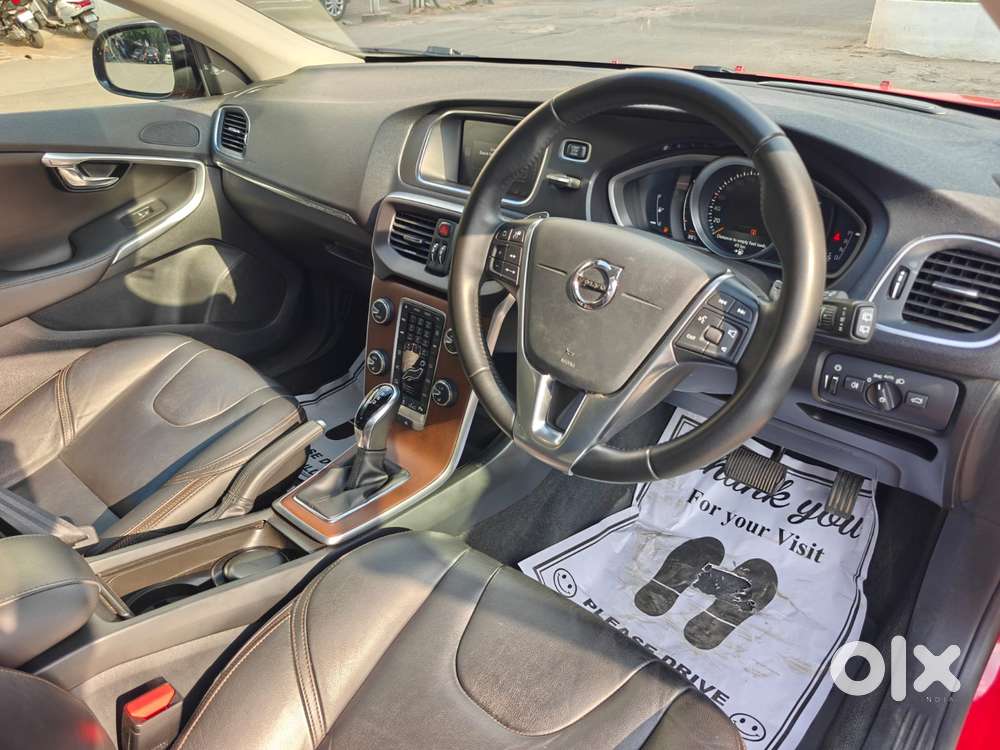 Volvo V40 Cross Country D3, 2018, Diesel