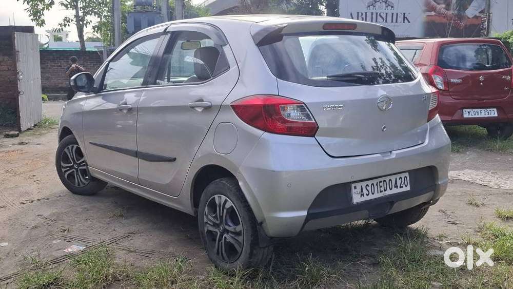 Tata Tiago 1.2 Revotron Xza, 2019, Petrol