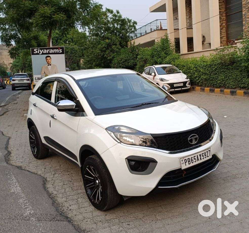 Tata Nexon 1.5 Revotorq Xm (s), 2020, Diesel