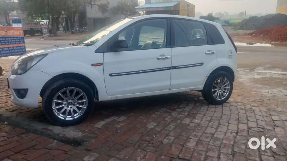 Ford Figo 2011 Diesel 160000 Km Driven