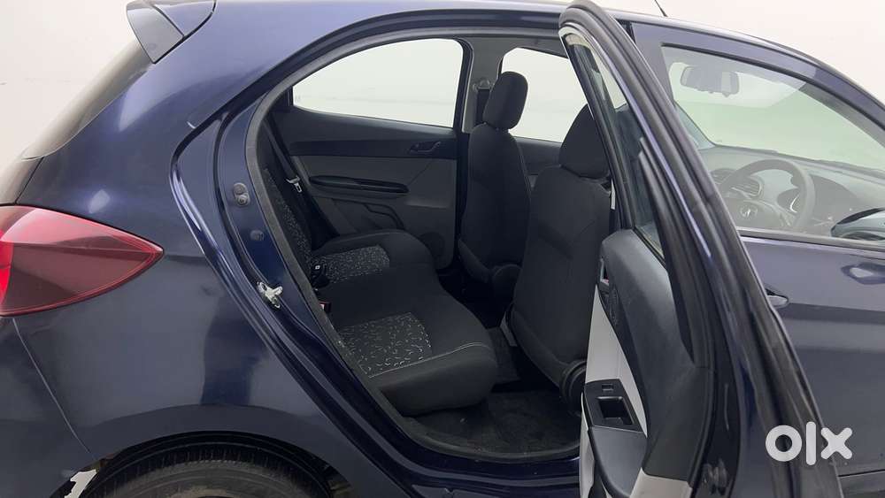 Tata Tiago 1.2 Revotron Xta, 2023, Petrol