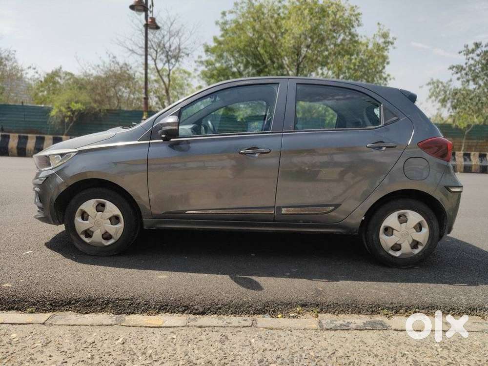 Tata Tiago 1.2 Revotron Xt (o), 2020, Petrol