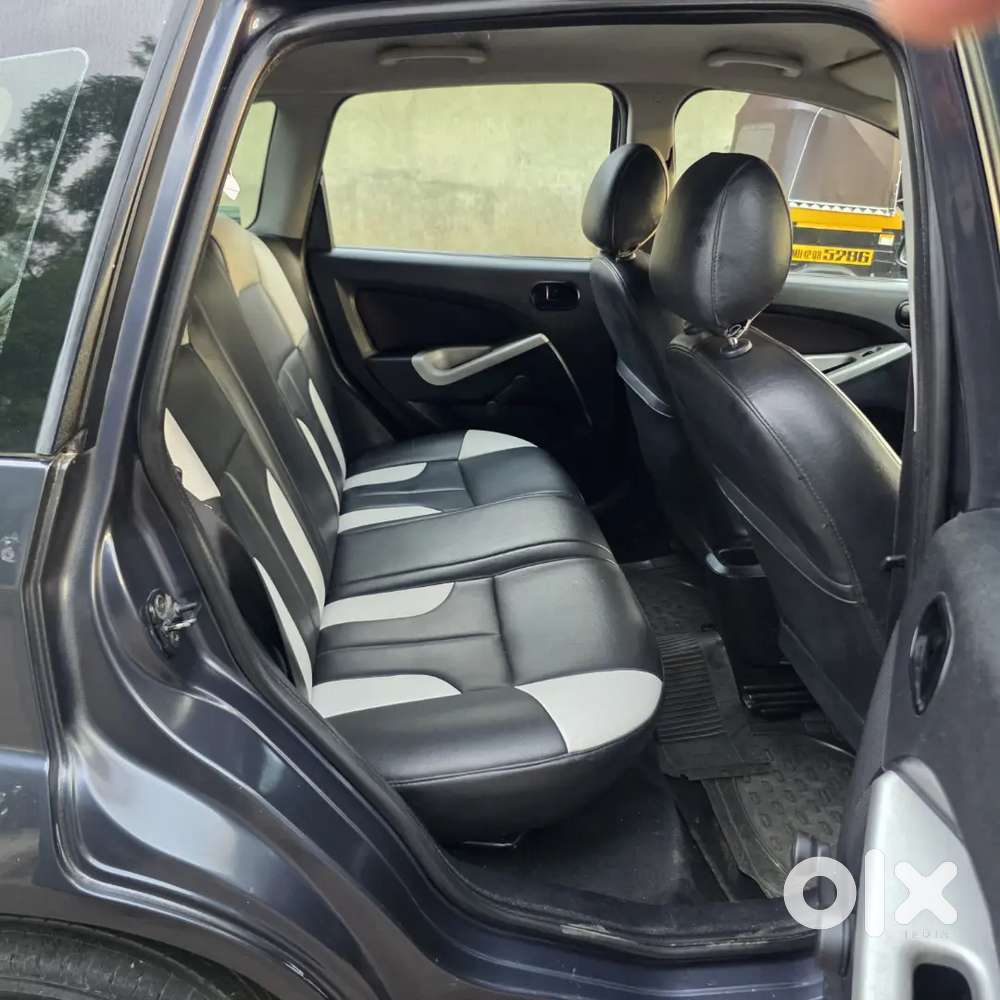 Ford Figo Diesel Titanium 2012 Sep.