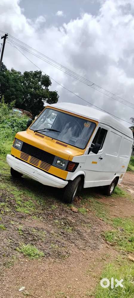 Force Motors Force One 2007 Diesel 100000 Km Driven