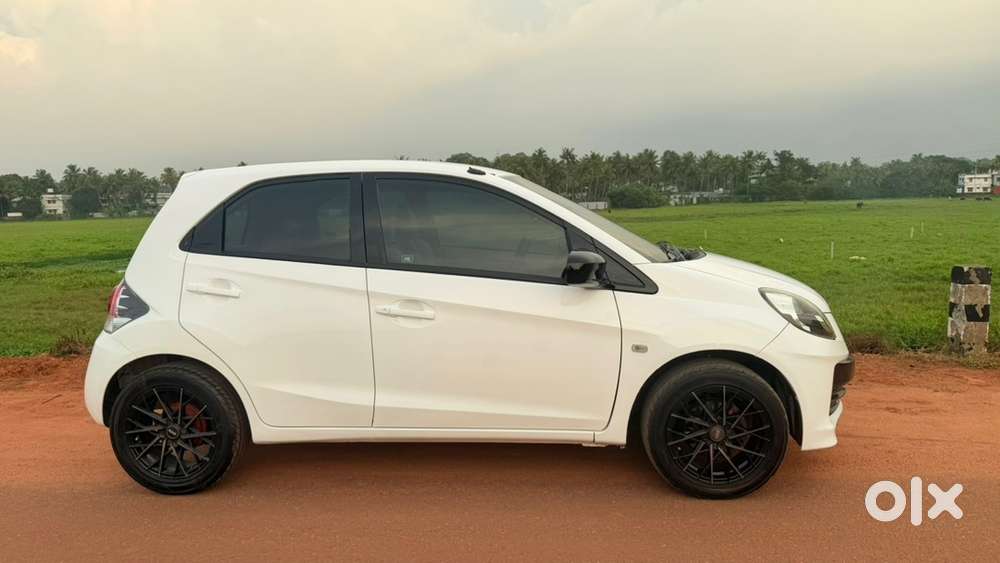 Honda Brio Petrol 2012