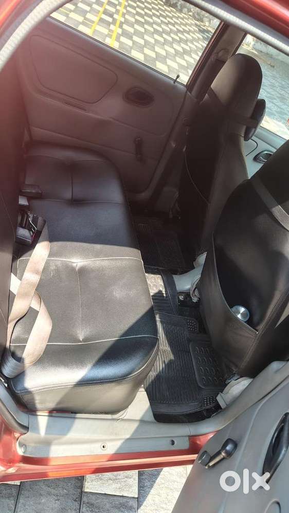 Maruti Suzuki 2012 Car