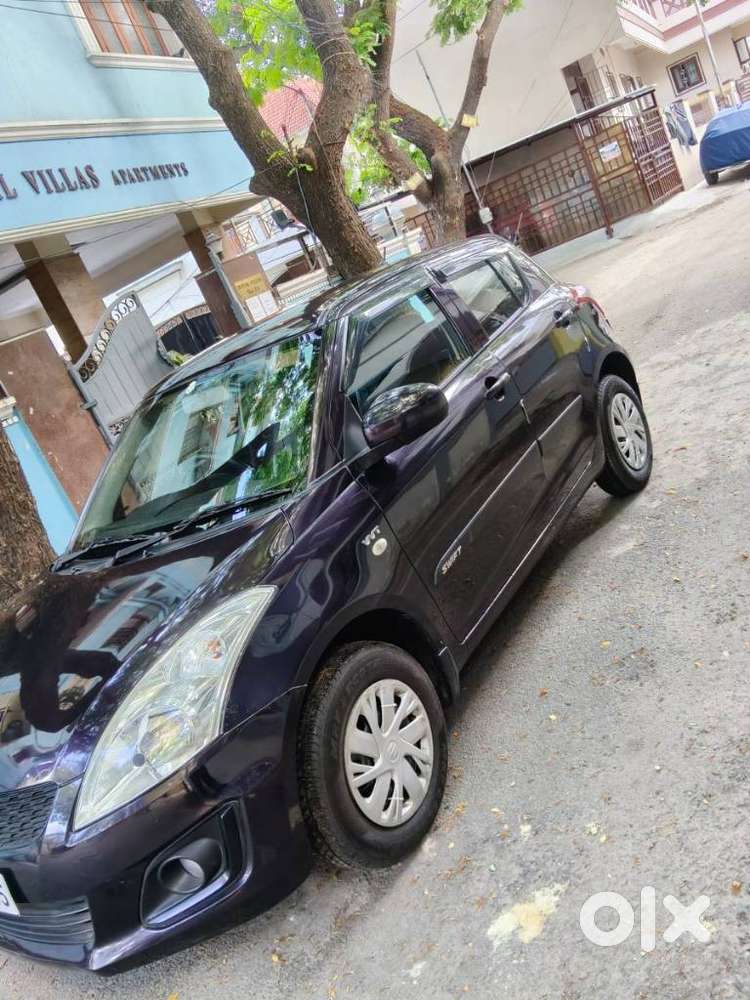 Maruti Suzuki Swift Lxi Optional-o, 2017, Petrol