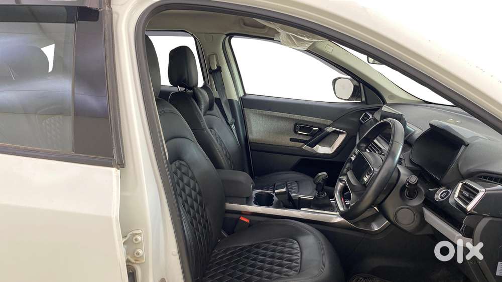 Tata Harrier Pure Plus, 2024, Diesel