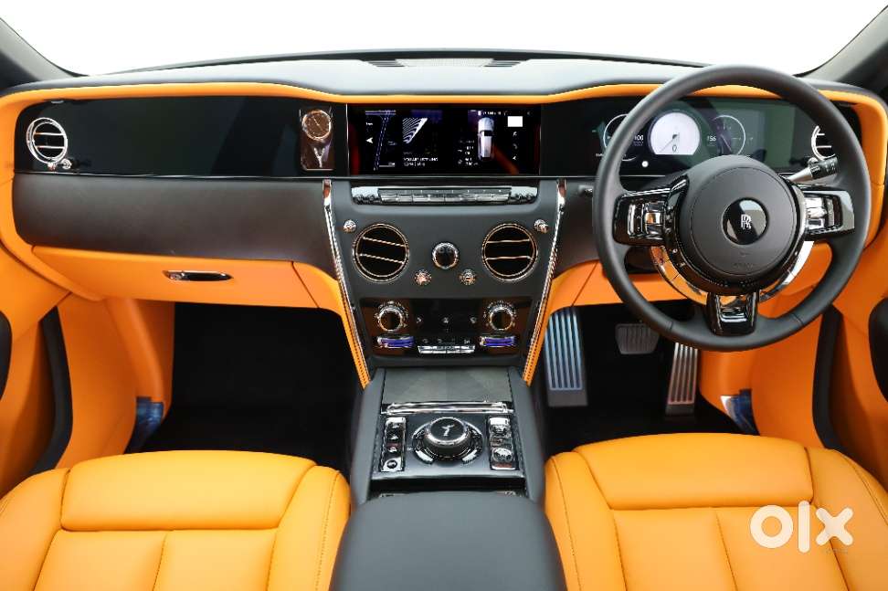 Rolls-royce Cullinan V12, 2025, Petrol