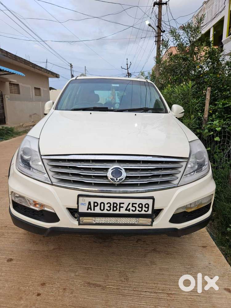 Ssangyong Rexton 2013 Diesel 101000 Km Driven Mint Condition Vehicle
