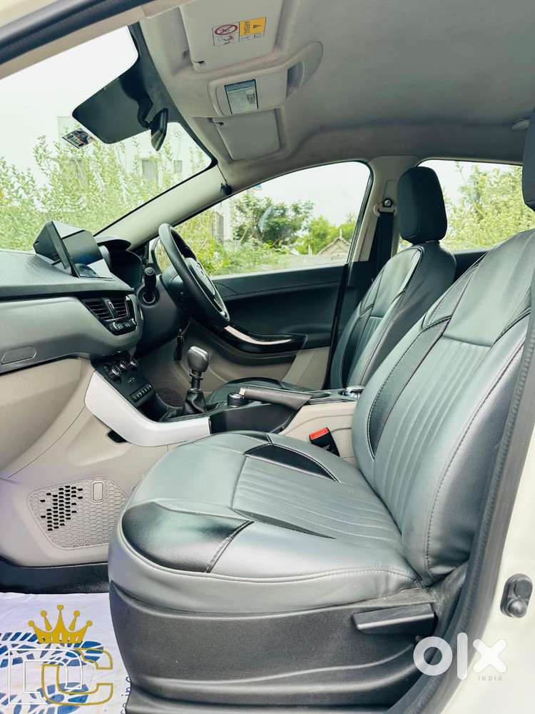 Tata Nexon 1.2 Revotron Xz, 2017, Petrol