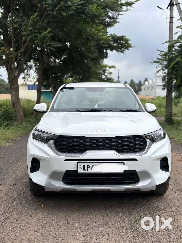 Kia Sonet 2023 Diesel 33000 Km Driven