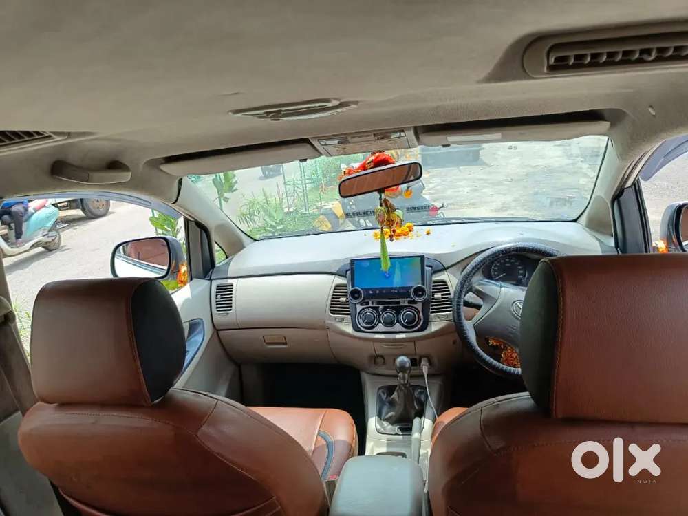 Toyota Innova 2013 Diesel Well Maintained