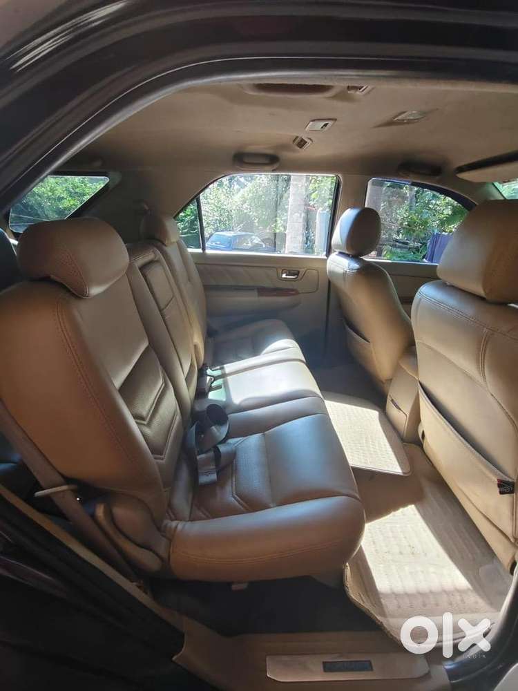 Toyota Fortuner Legender 2010 Diesel Good Condition