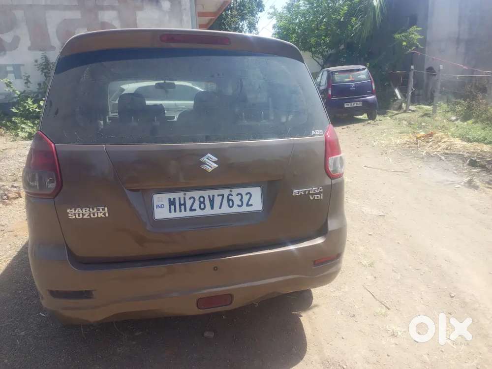 Mh28v7632 गाडी एक नंबर आहे विश्वास