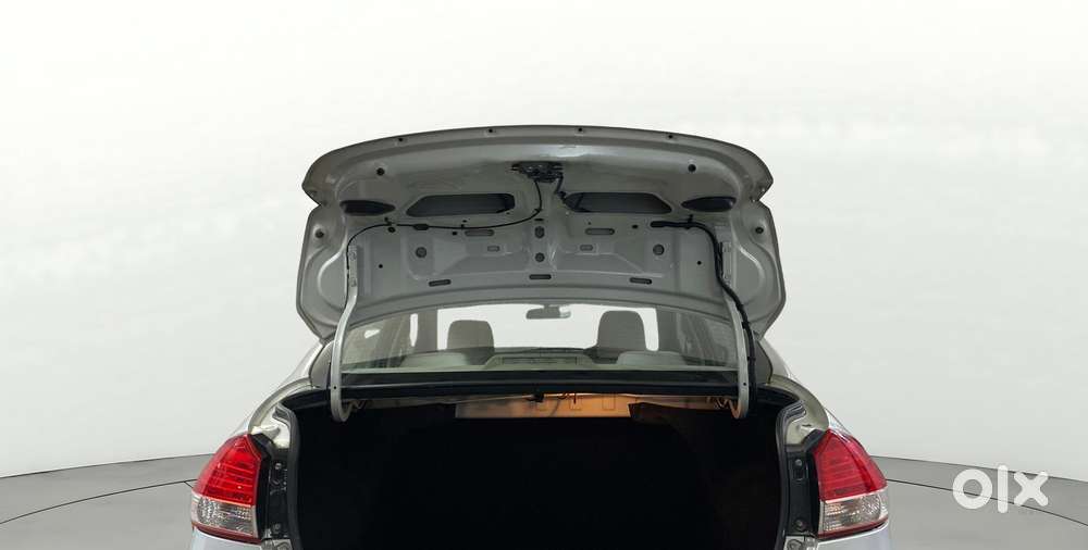 Maruti Suzuki Ciaz 2014-2017 Vxi Plus, 2016, Petrol