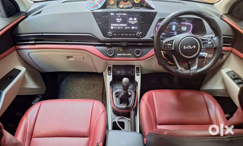 Kia Carens 1.5 Prestige 7 Str, 2023, Petrol