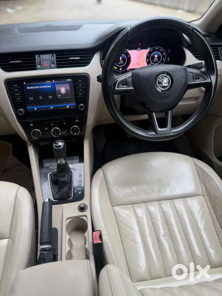Skoda Octavia, 2019, Petrol
