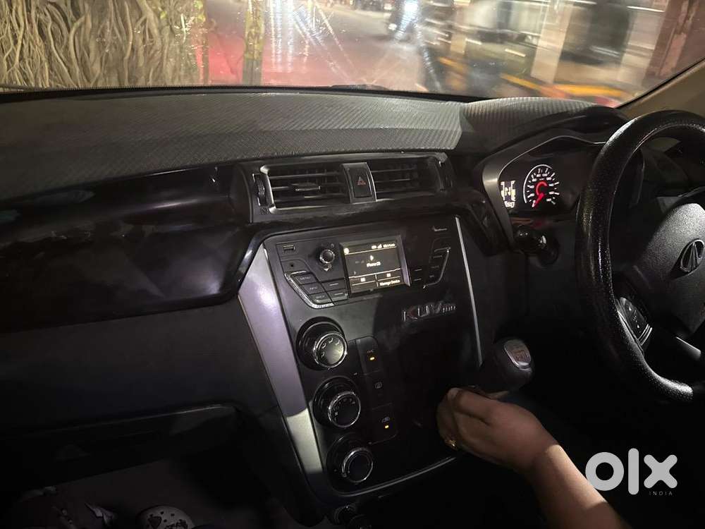 Mahindra Kuv100 Nxt 2017 Diesel Well Maintained