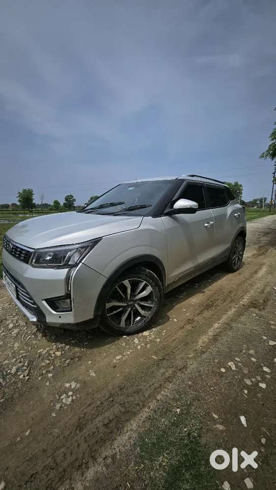 Mahindra Xuv300 W8 Diesel, 2019