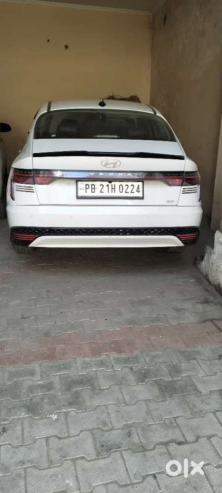 Hyundai Verna 2024 Petrol 5600 Km Driven