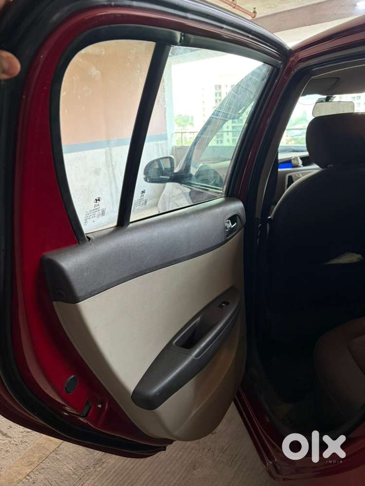 Hyundai I20 2011 Petrol 25000 Km Driven