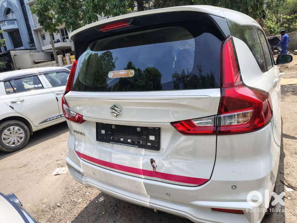 Maruti Suzuki Ertiga Vxi Cng